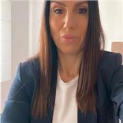 Laureata impartisce lezioni private, doposcuola e aiuto compiti in tutte le materie per ragazzi di scuola media e superiore